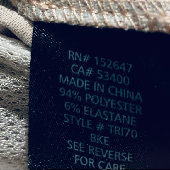 BKE Buckle Mens Hybrid Shorts Size 38 Beige Flat Front Light Weight Polyester - Picture 7 of 8